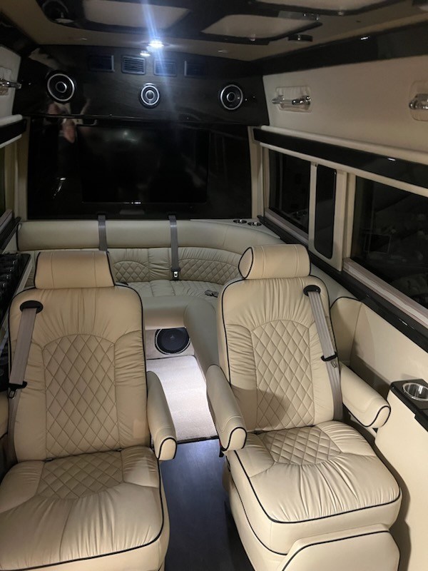 CMI Limo